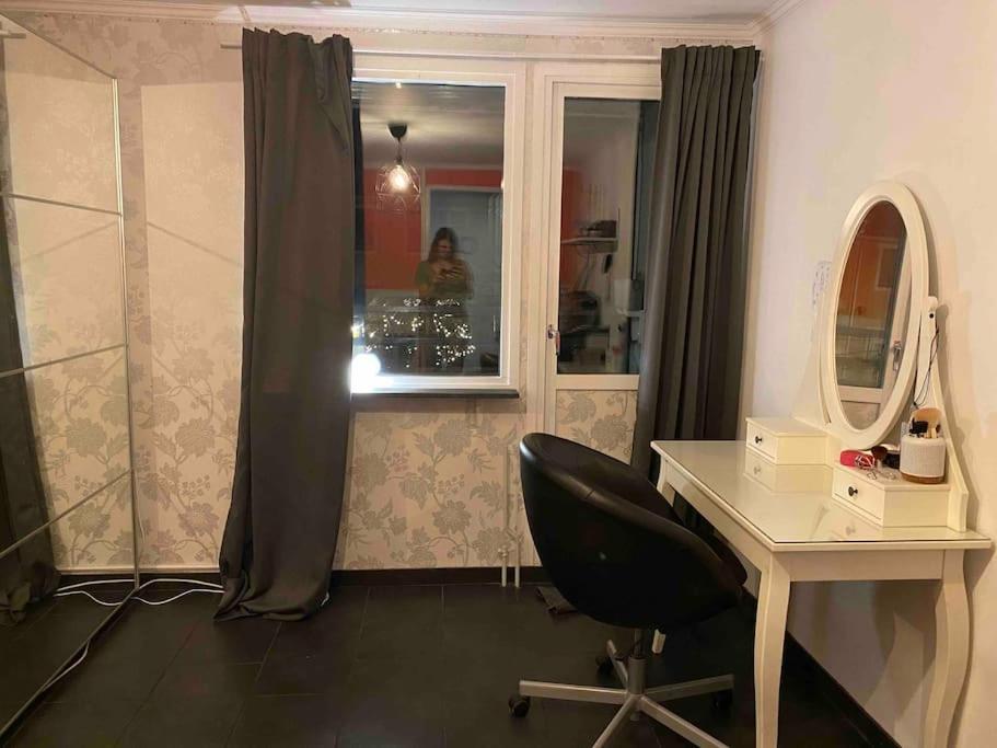 Casa de férias Trevligt Radhus Med Naerhet Till Och Hav Gotemburgo